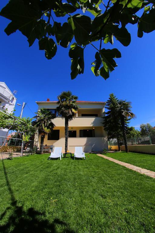 Apartments Vedrana Zara Esterno foto